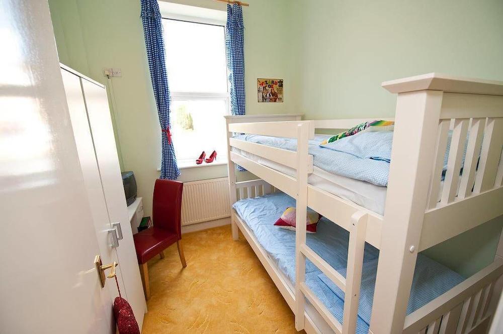 The Scarborough Travel And Holiday Lodge ภายนอก รูปภาพ