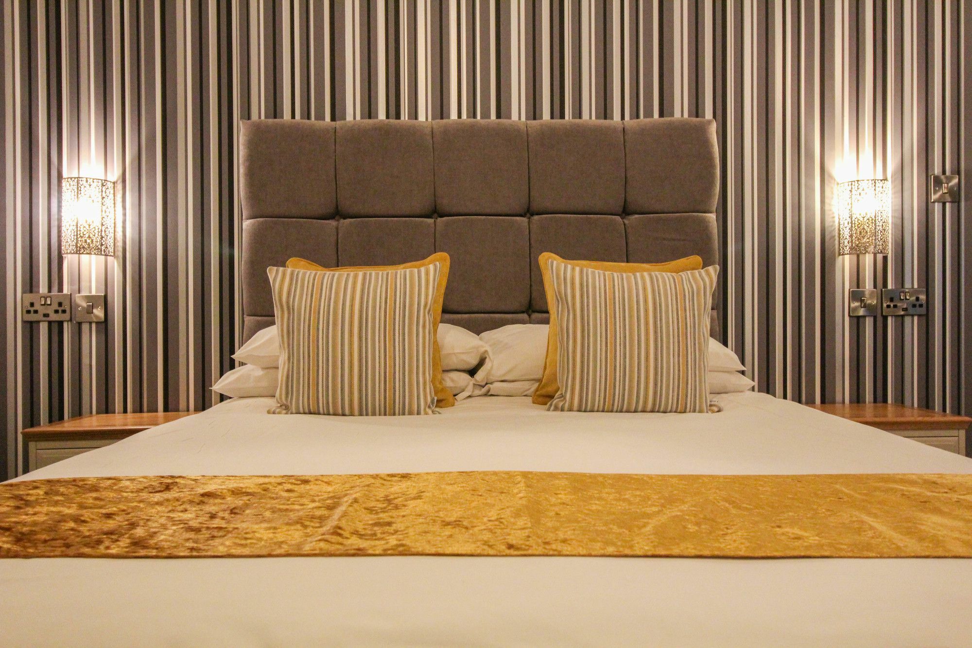 The Scarborough Travel And Holiday Lodge ภายนอก รูปภาพ