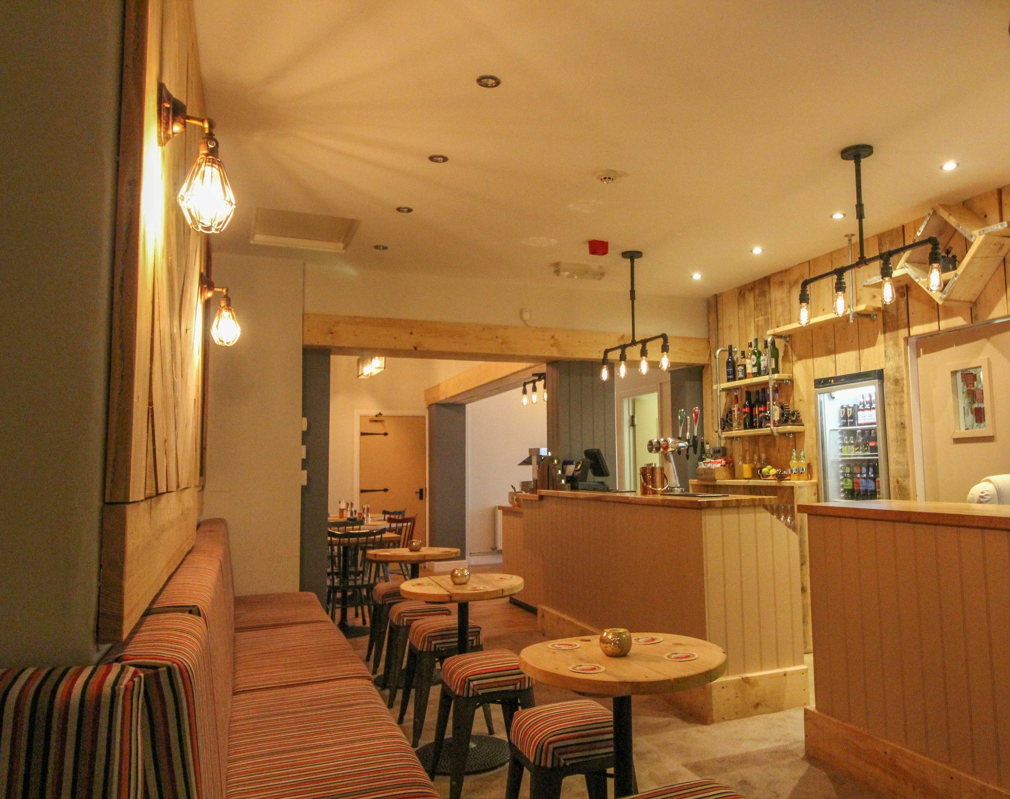 The Scarborough Travel And Holiday Lodge ภายนอก รูปภาพ