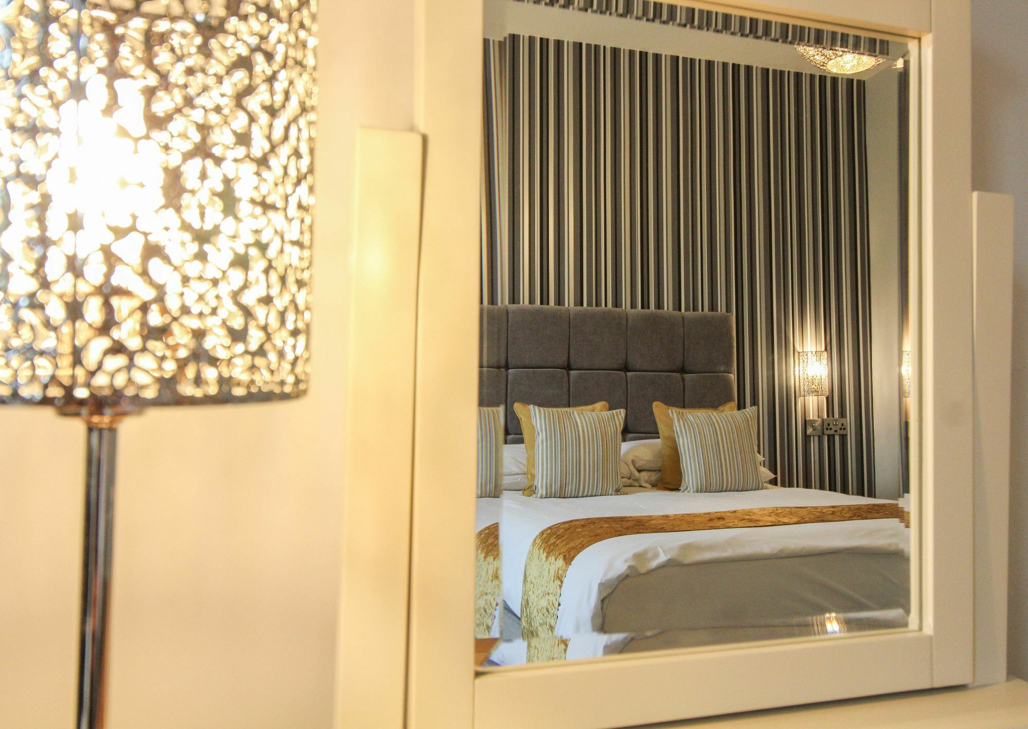 The Scarborough Travel And Holiday Lodge ภายนอก รูปภาพ